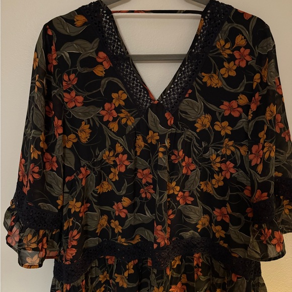 Gorgeous Boho Top - Picture 3 of 6